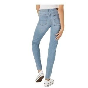 NWT Lee Skinny Jeans Stretch Legendary Mid Rise Size 16 or 18 Short Slim Fit